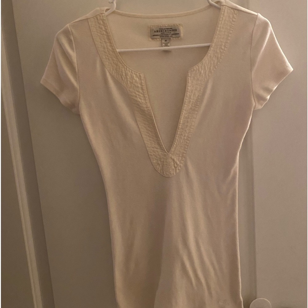 NWOT Abercrombie and Fitch top NWOT size medium